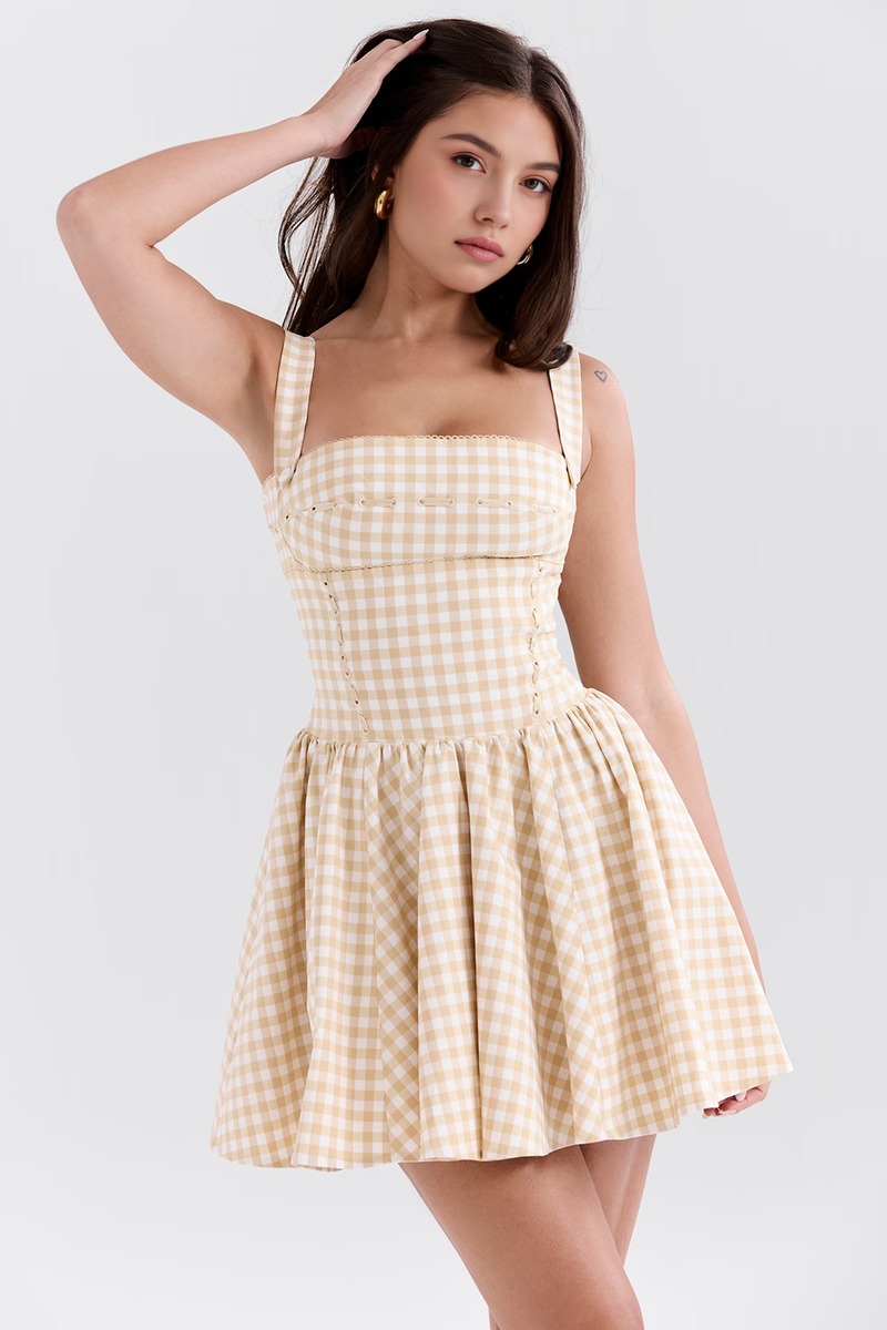Vestido Curto Scarlett